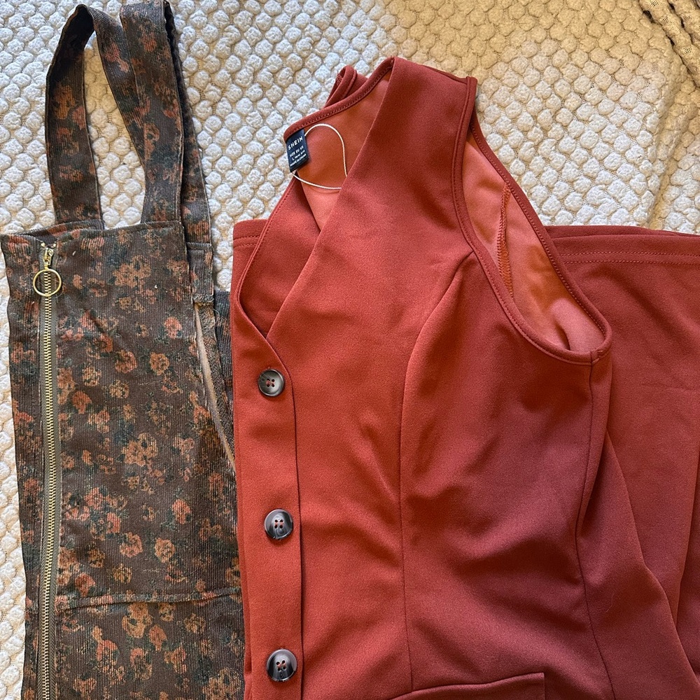Bundle of 2 SHEIN mini dresses || Sz. L never worn